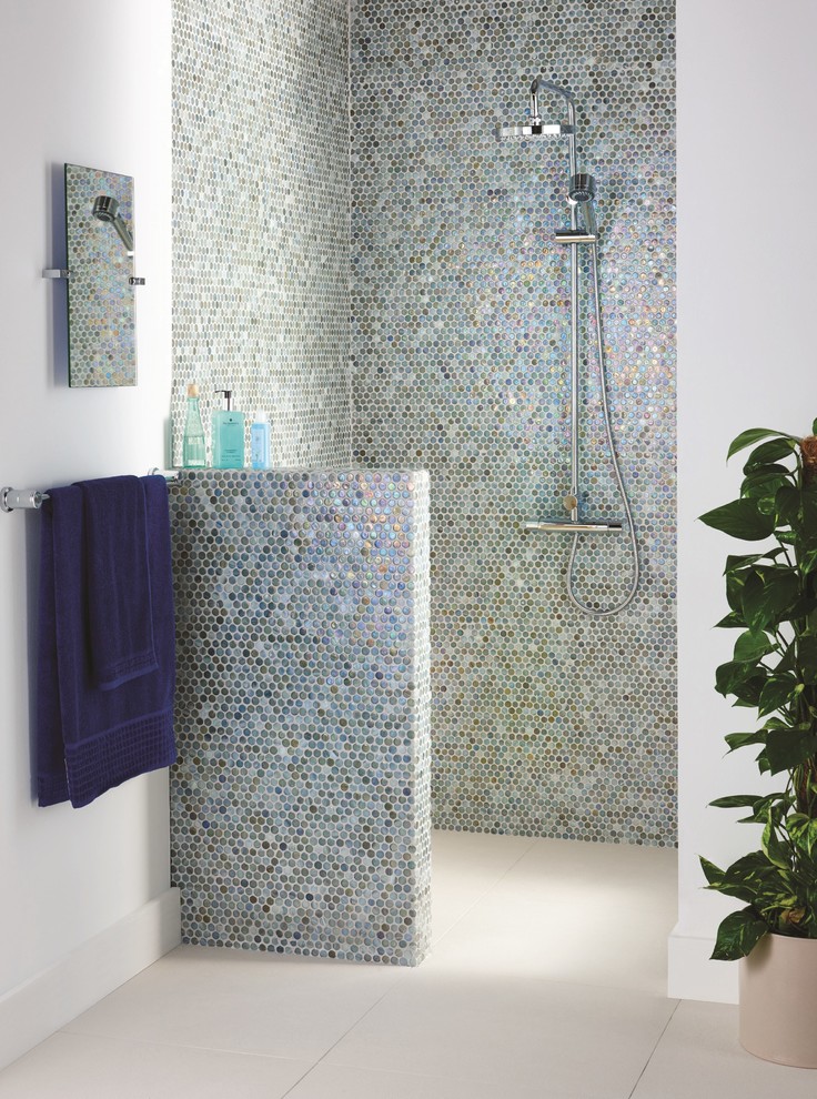 these neutral mosaics works really well for a coastal bathroom