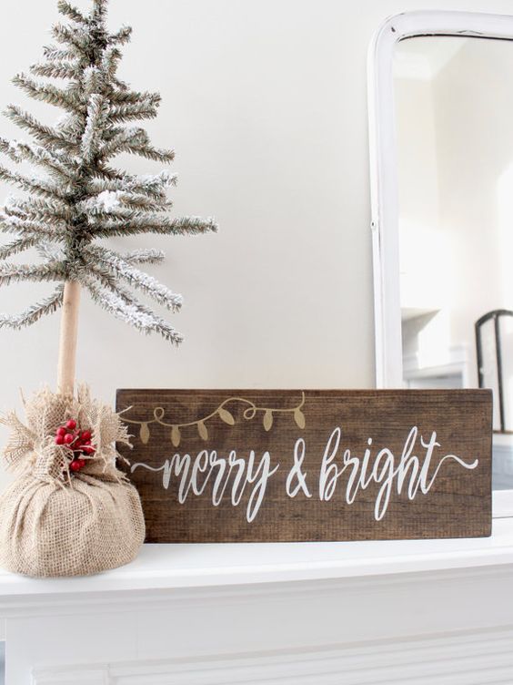 Christmas wood stain sign is easy to make yourself
