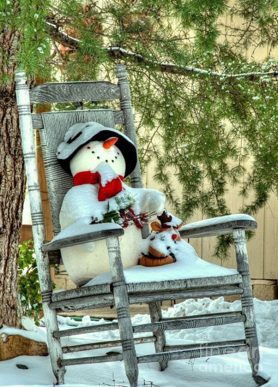 place a toy snowman on your front porch or in the garden