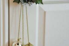 16 jingle bell door hanger with glitter and metallic bells