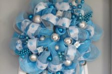 20 light blue, white and silver decor mesh wreath with ornaments