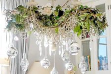 35 leaves, branches and silver ornaments for different decor