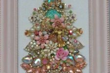 12 beautiful shabby chic jewelry Christmas tree in a frame
