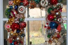 22 square vintage ornament wreath