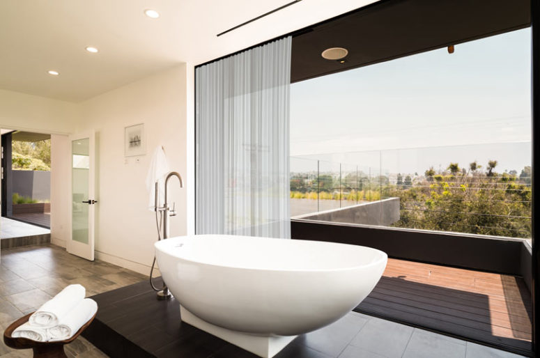 The views are amazing, including those from the free-standing bathtub