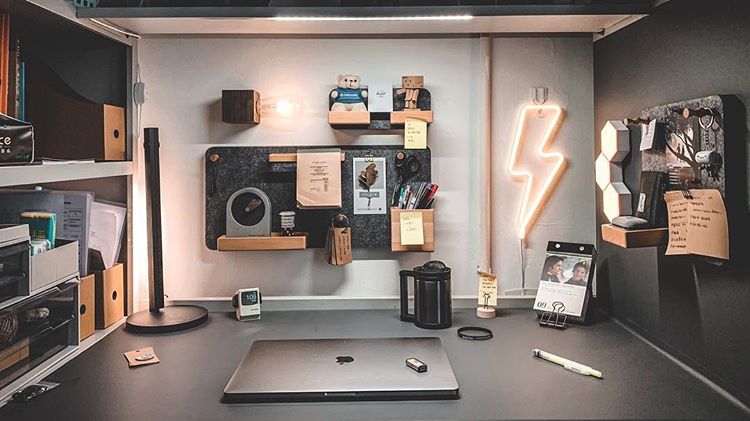 a dorm desktop could also be peronalized in a way to become a small man cave (via @brian.vonn)