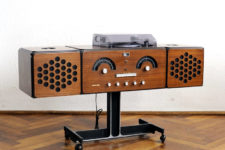 01 This retro musical console looks exactly like David Bowie’s but is more affordable