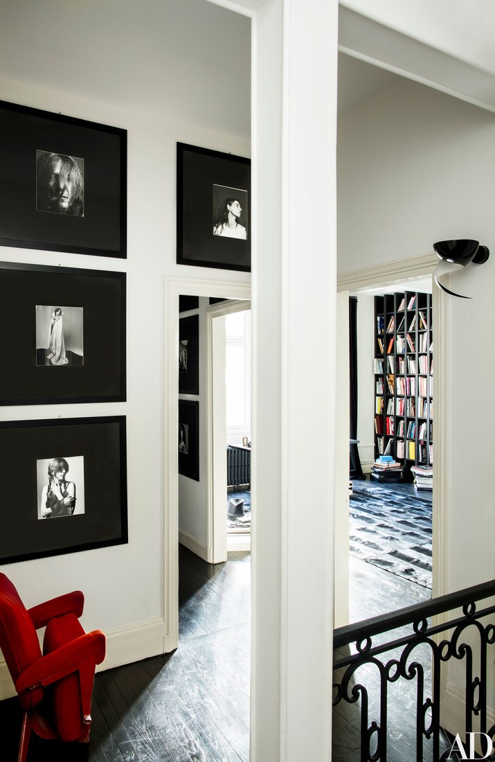 She preferred a monochromatic black and white color palette for all her homes including this one