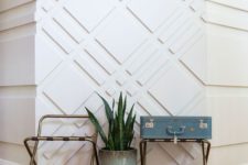 05 3D wall decor with a geometric pattern