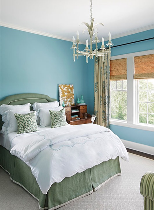 Calm tone blue and green bedroom with a rustic flavor