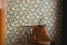 13 green and pink floral wallpaper for an entryway