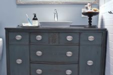 17 vintage blue-grey color bathroom vanity with eye-catchy knobs