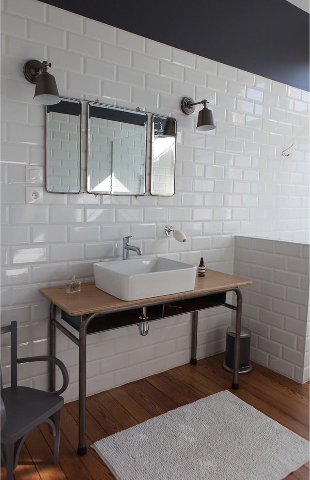 Iron pipes is a great base for an industrial vanity.