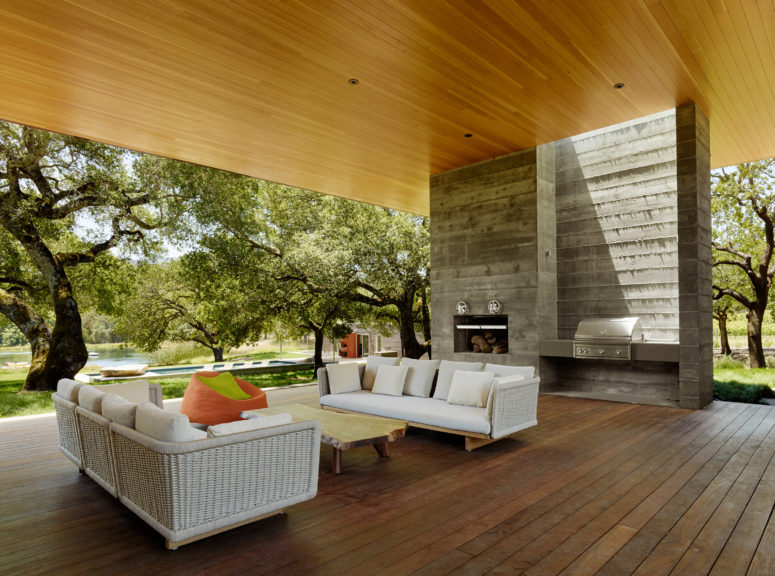 This Sonoma Residence was designed to be suitable for outdoor living in the summer months