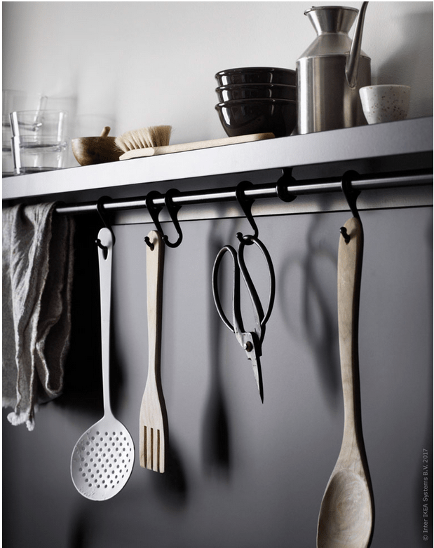 Rails create enough space for hanging all the kitchenware