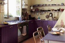 22 purple kitchen cabinets and creamy walls look interesting