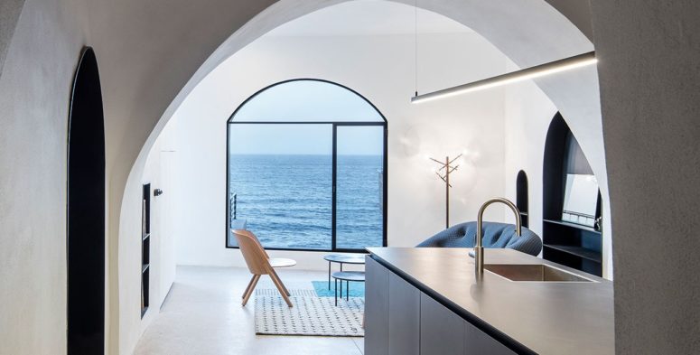 An old Jaffa house was transformed into a modern cave retreat with adorable sea views and light filled interiors