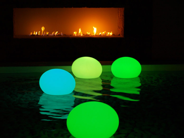 Make your outdoor and indoor spaces cooler with these egg-shaped super modern lamps