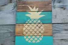 08 a weathered wood sign with a pineapple made with a stencil is easy