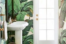 20 stylized banana leaf print wallpaper to make your bathroom feel like somewhere in tropics