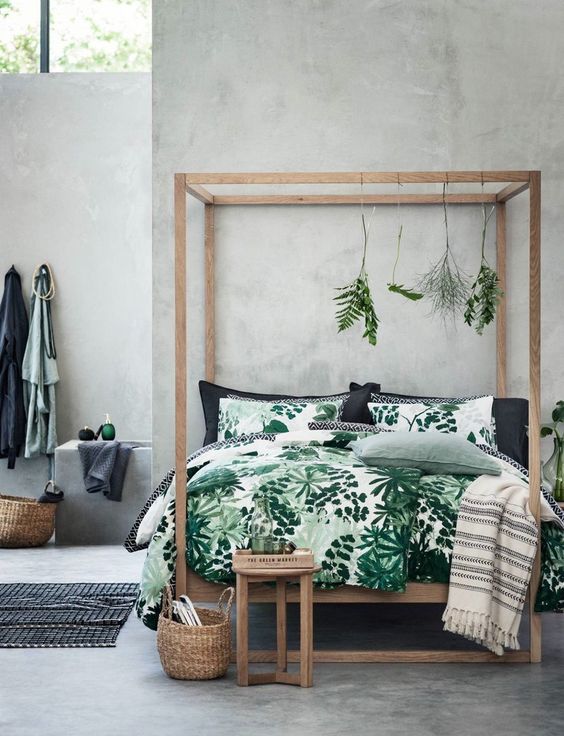 green and white leaf print bedding for a natural feel in your bedroom