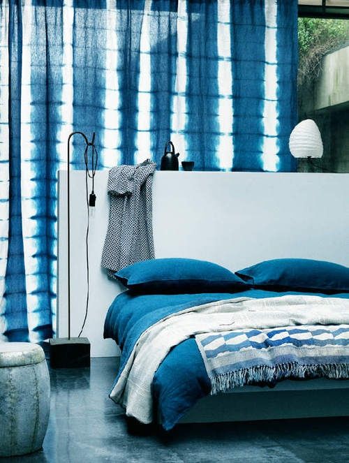 shibori curtains and bedding for those who love blue shades in the bedroom