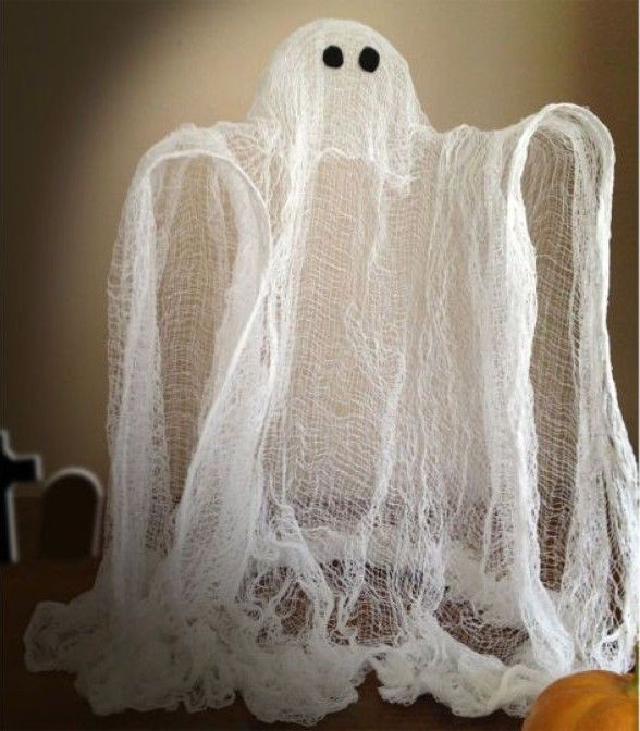making funny ghosts from cheesecloth is an awesome craft project idea for kids