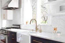 brass touches for a kitchen’s decor