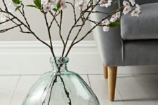 22 such a large clear glass vase is sure to make any arrangement a masterpiece