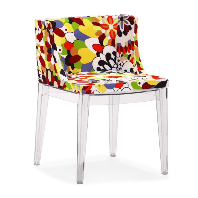 The colorful art floral print is characteristic of Italian and Spanish design