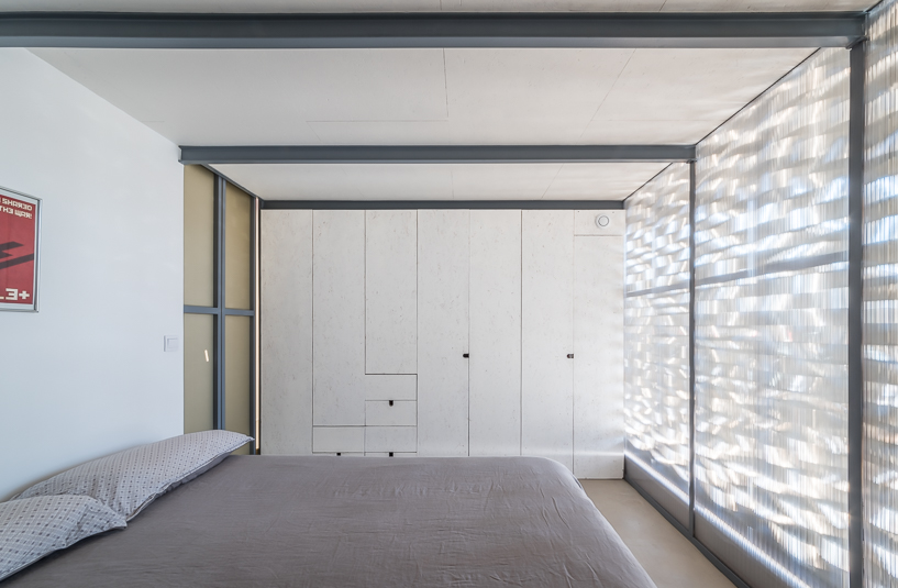 If the owners open the aluminum panels, there will be much light in the bedroom