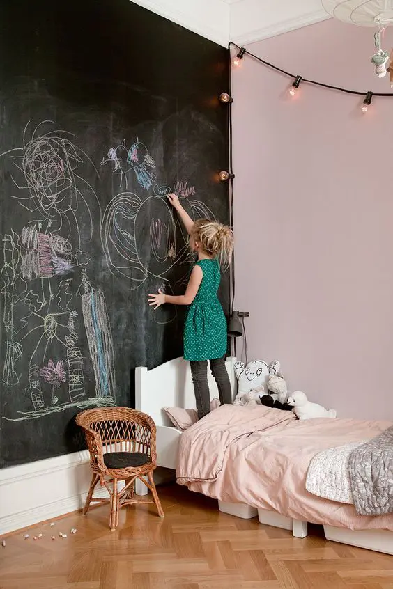 Make a chalkboard headboard wall, so that your kids enjoyed chalking right on the wall
