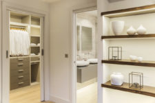09 The master suite has been restructured to include a dressing room extension adjacent to the bathroom