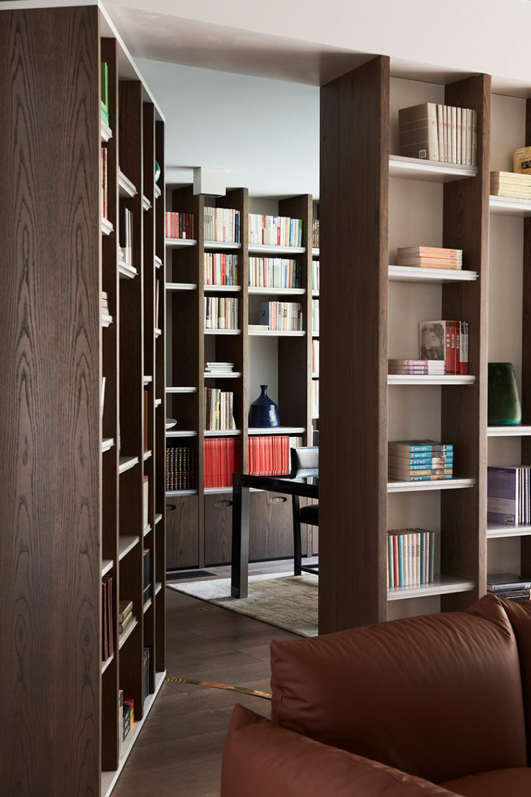The study's walls are completely covered with bookshelves, that's why the house is called Books