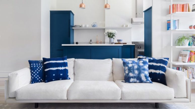 Blue And White Rowhouse With Modernist Furniture