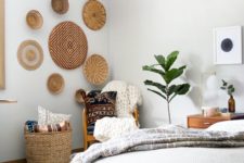 10 wall baskets are a great idea to add a rustic or boho touch to your bedroom