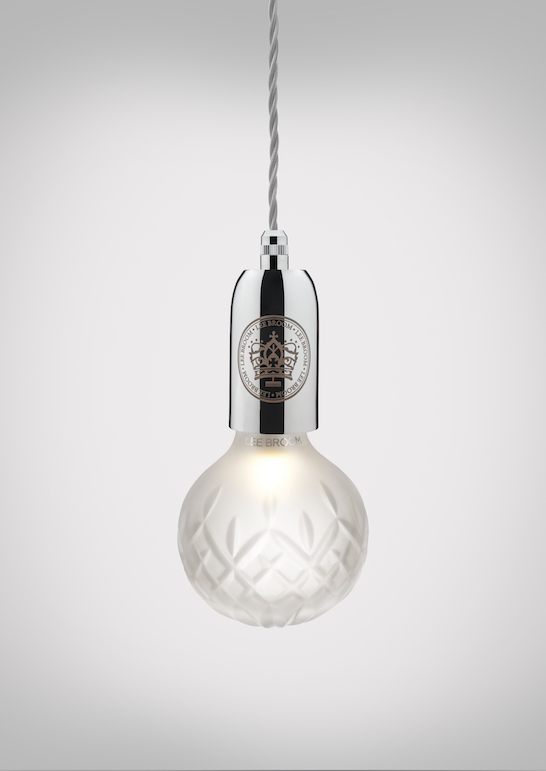 Crystal Bulb by Lee Broom is a unique piece, which shouldn't be hidden with a lampshade because it's beautiful