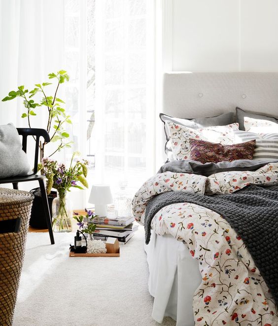 pretty floral bedding will enliven your bedroom even in combo with greys