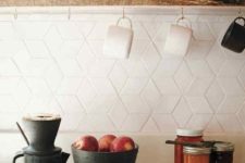 21 eye-catchy geometric tiles on the kitchen backsplash look chic and interesting