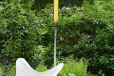 01 Bodom floor lamp is ideal for putting it in a terrace, deck or elsewhere