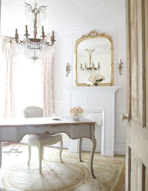 such French country house or exquisite vintage spaces require vintage-framed mirrors