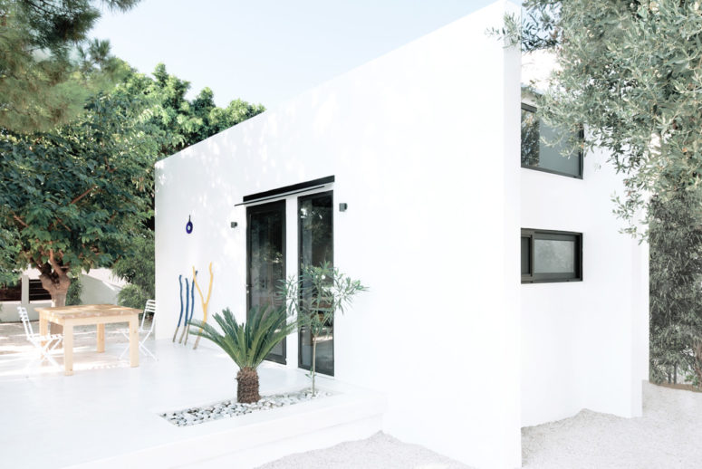 This ultra minimalist vacation home is called Monocabin and is located on Rhodes island, Greece