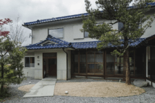 01 This 53-year-old Japanese house was bought and renovated for a young family of four