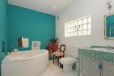 10 two walls painted turquoise make the bathroom brighter and cooler and create a mood