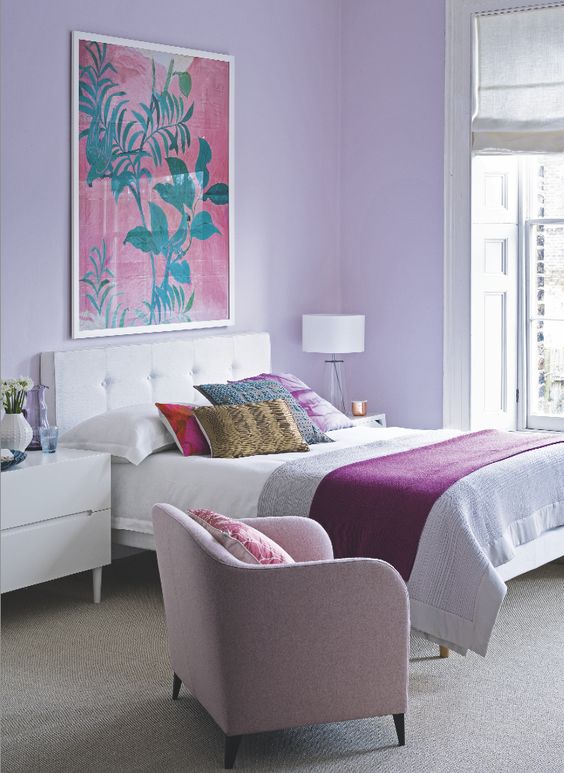 a lilac bedroom is a veyr relaxing space and it isn't cold like a blue one