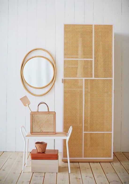 rock a wood lattice cabinet in the entryway to give it an airy look and declutter the space