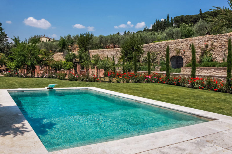 A large modern pool allows refreshing on a hot day