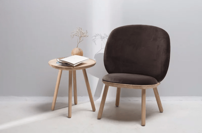 Comfortable Naive Low Flat-Pack Chair