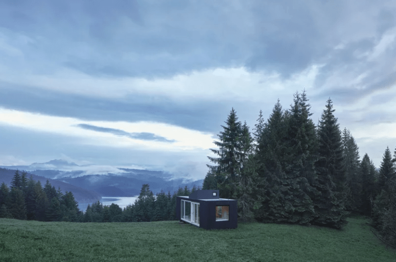ARK-Shelter: A Prefab Cabin In The Wild