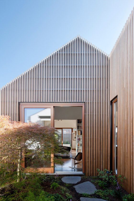 This House In House contains five distinct pavilions with different functions